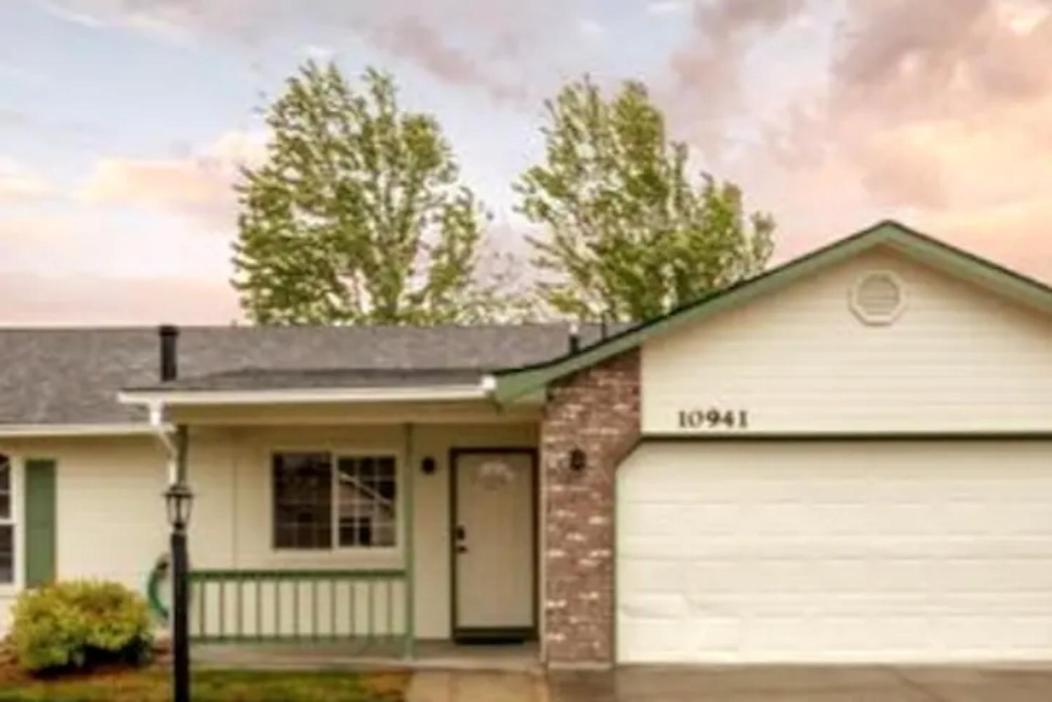 Hello Dolly! 3 Beds, 2 Bath, 2 Tv'S, Fireplace, Quiet Neighborhood In Star, Id Minutes From Walking Trails And River Views Eagle Esterno foto
